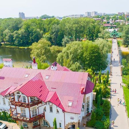 Zdybanka Hotel Sumy Exterior photo